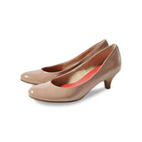 (左右別購入)ラウンドミドルヒールパンプス ピンクベ―ジュ/エナメル