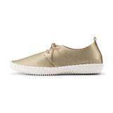 ボディバランスキュートレースアップシューズ