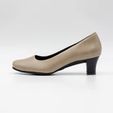 (左右別購入)CAビーナスフィットミドルヒールパンプス オーク/スムース