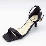 キュートスクエアミドルヒールサンダル