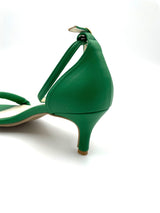 キュートスクエアミドルヒールサンダル