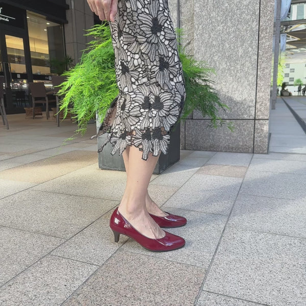 ビーナスフィットミドルヒールパンプス　ワイン